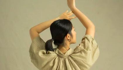 央行再出手，超2700亿！A股大涨收复3000点，医药股罕见大爆发，狂掀涨停潮！恒生科技指数大反攻来了