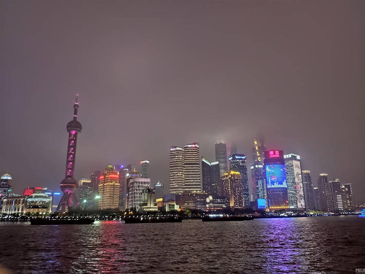 王德诚：7.18多头放量准备抄底，豆粕甲醇纯碱期货行情分析