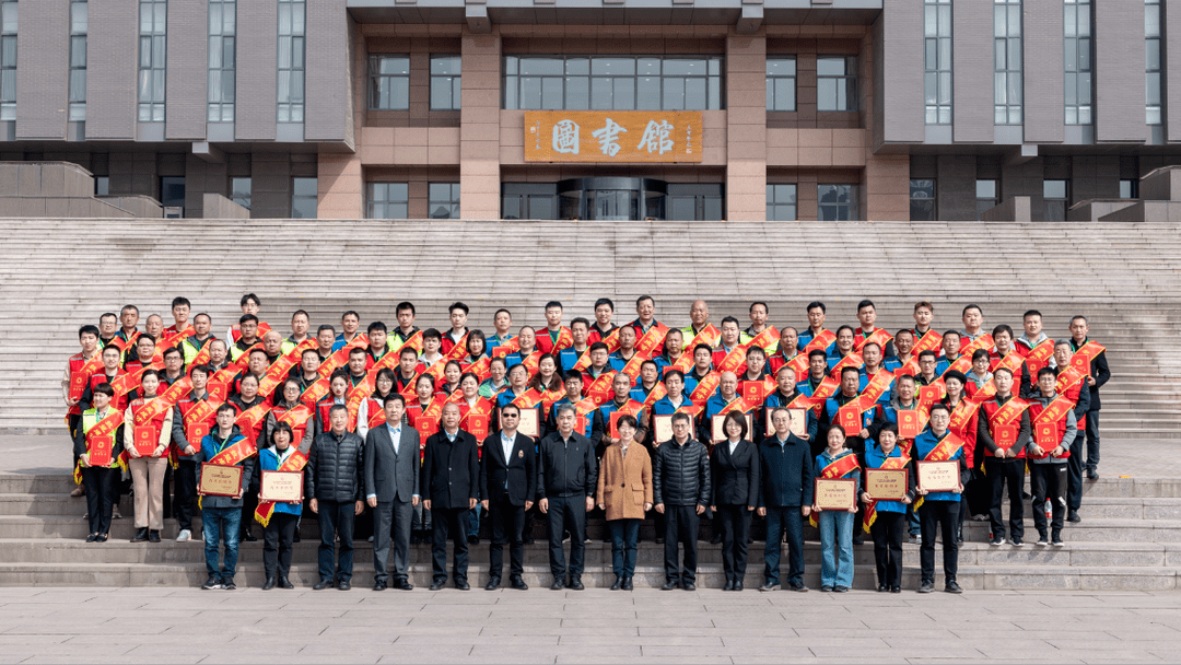 这场全国大赛<strong></p>
<p>重庆天富贵金属</strong>，重庆摘得4个奖项！