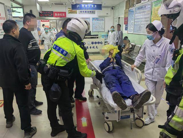 1小时车程仅25分钟赶到!南宁男子手指被割断<strong></p>
<p>黑币价格</strong>,交警紧急护送就医