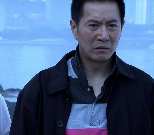 “坏人专业户”姚刚：一生无妻无子<strong></p>
<p>世纪币论坛</strong>，如今53岁在千万豪宅一个人住