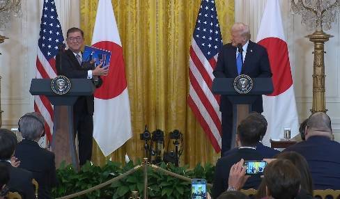 日本呼唤特朗普:6年前你和安倍的汽车关税豁免约定<strong></p>
<p>快币兑换</strong>,还有效吗?