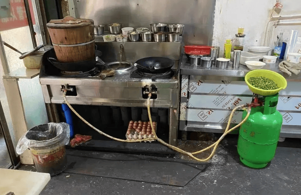 餐饮店老板注意<strong></p>
<p>怎样兑换法币</strong>！这些消防安全隐患需警惕→