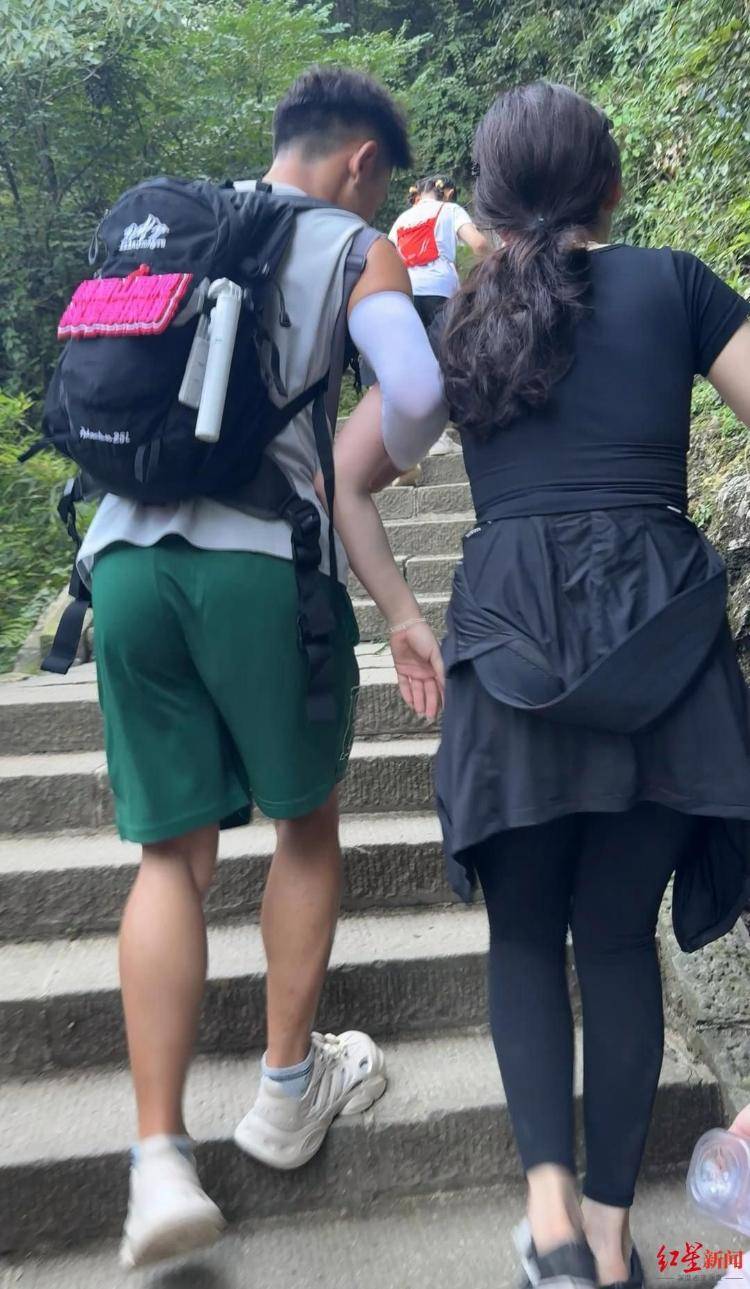 揭秘峨眉山陪爬团队：已陪爬千名游客九成为女性<strong></p>
<p>维特币</strong>，不会主动拉背扛抱，主要保障安全