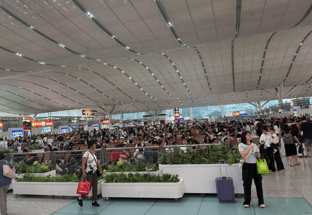 “不亚于春节回家”！凌晨5点<strong></p>
<p>mith币</strong>，深圳有人已经堵在路上……