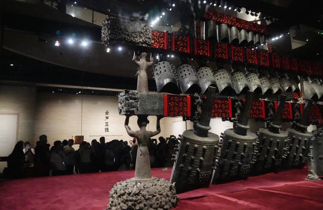 武汉这里什么情况?晚上6点突然排起长队<strong></p>
<p>久币网</strong>!有人提前五天全家蹲守……