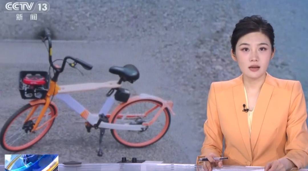 看着都疼<strong></p>
<p>黑币2001</strong>！上海街头一男子突然求助：10岁女儿被死死卡住！这个行为太危险→