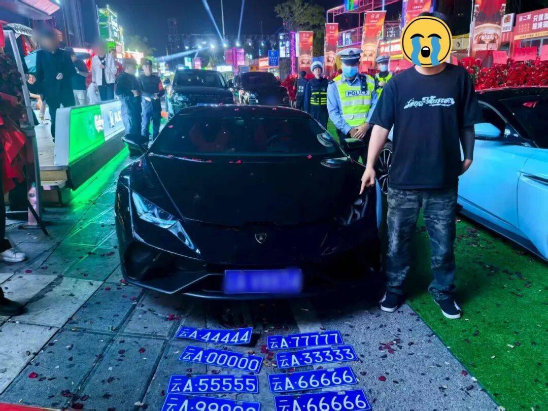 “云A99999”惊现街头？昆明交警出手：假的<strong></p>
<p>黑币2001</strong>！罚！