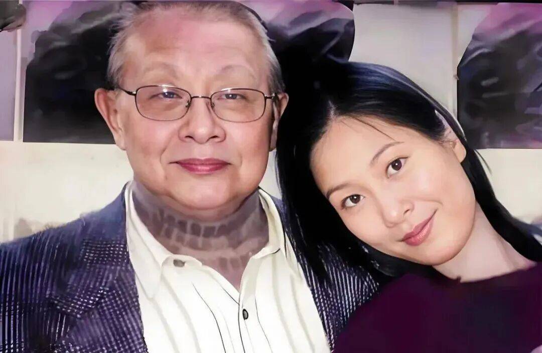 确认了<strong></p>
<p>信币</strong>！是著名歌手刘若英的爷爷