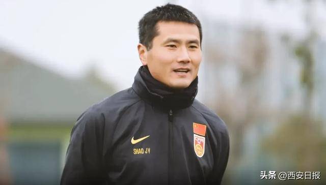 邵佳一出任中国国家男子足球队主教练