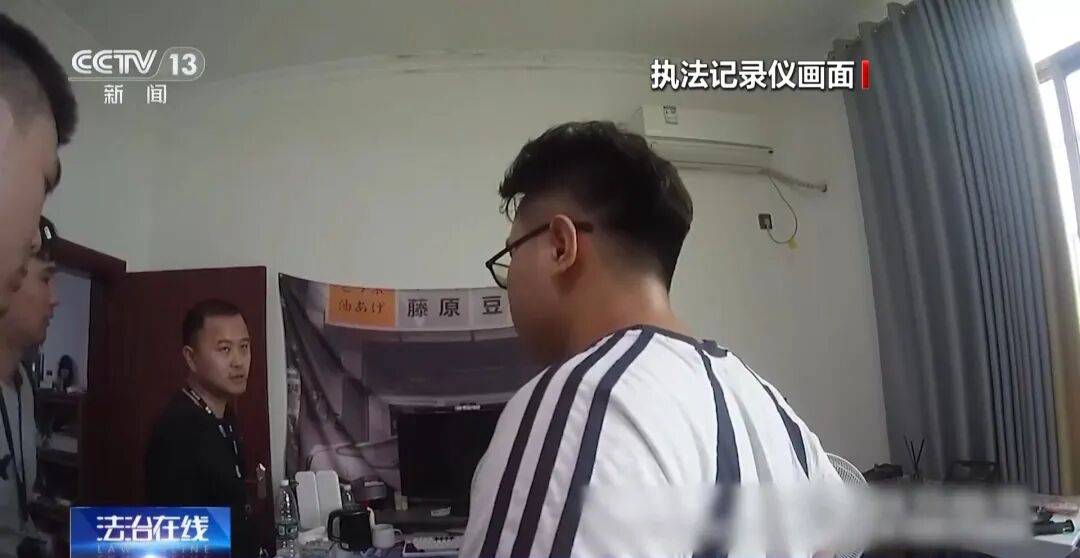 广州南站<strong></p>
<p>绿洲币</strong>，一男子频繁“上厕所”，被警方盯上