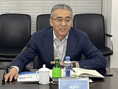 突发疾病<strong></p>
<p>持币地址</strong>，55岁高级副总裁离世