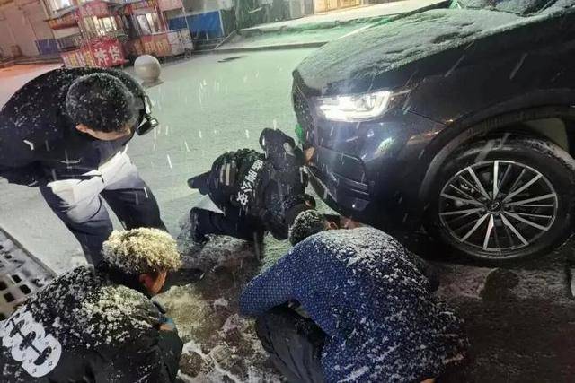 外交部发言人毛宁点赞山东德州交警<strong></p>
<p>37币</strong>！